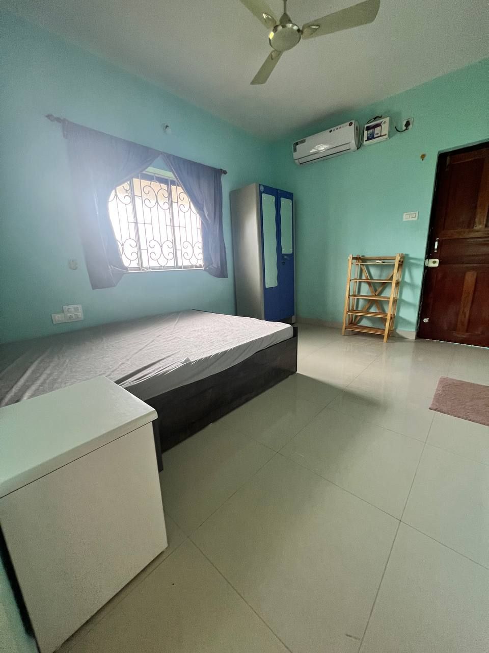 1 BHK, Верхний Мандрем — фото 4