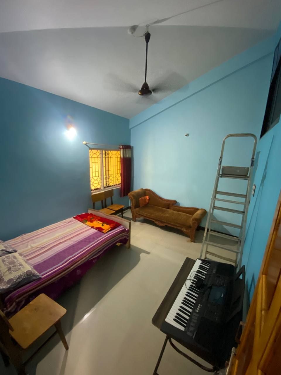 2 BHK, Верхний Мандрем — фото 5