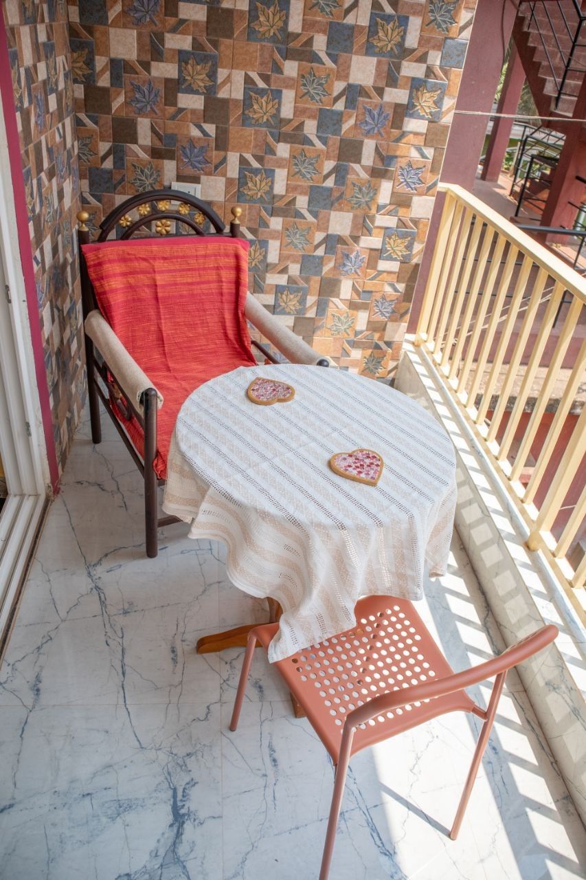 2 BHK, Нижний Мандрем — фото 4
