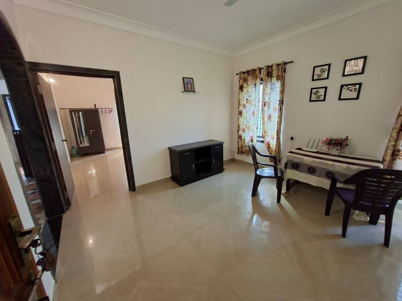 1 BHK, Морджим — фото 3
