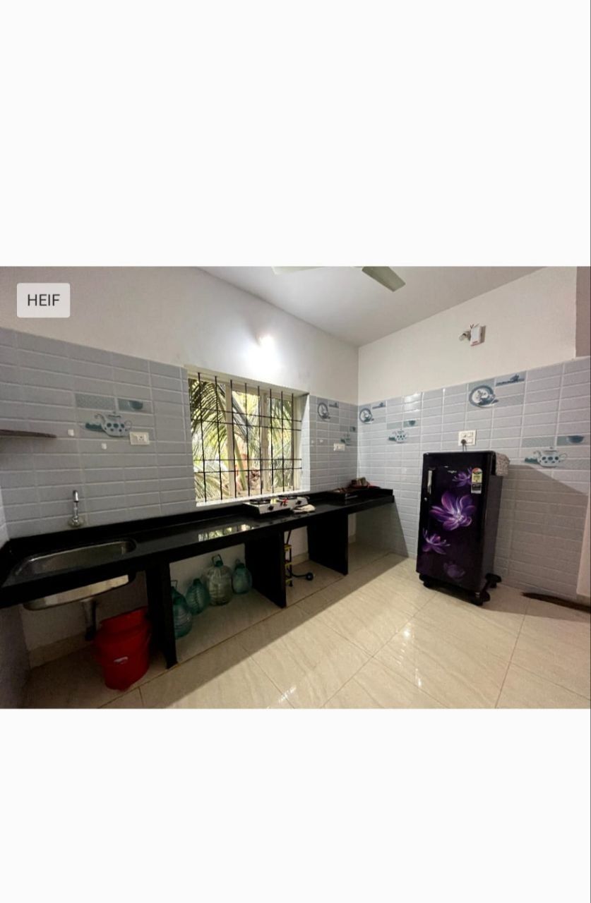 2 BHK, Нижний Мандрем — фото 2