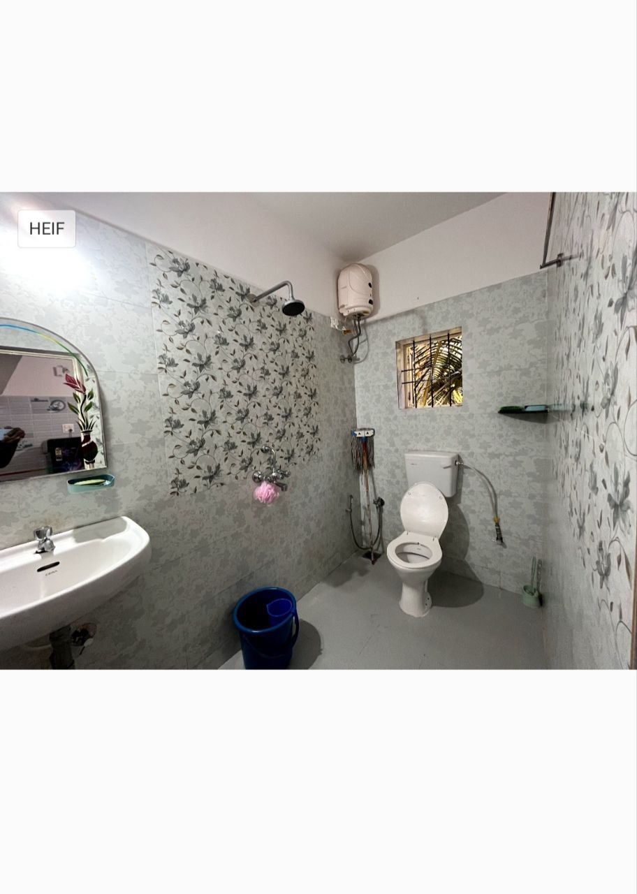 2 BHK, Нижний Мандрем — фото 4