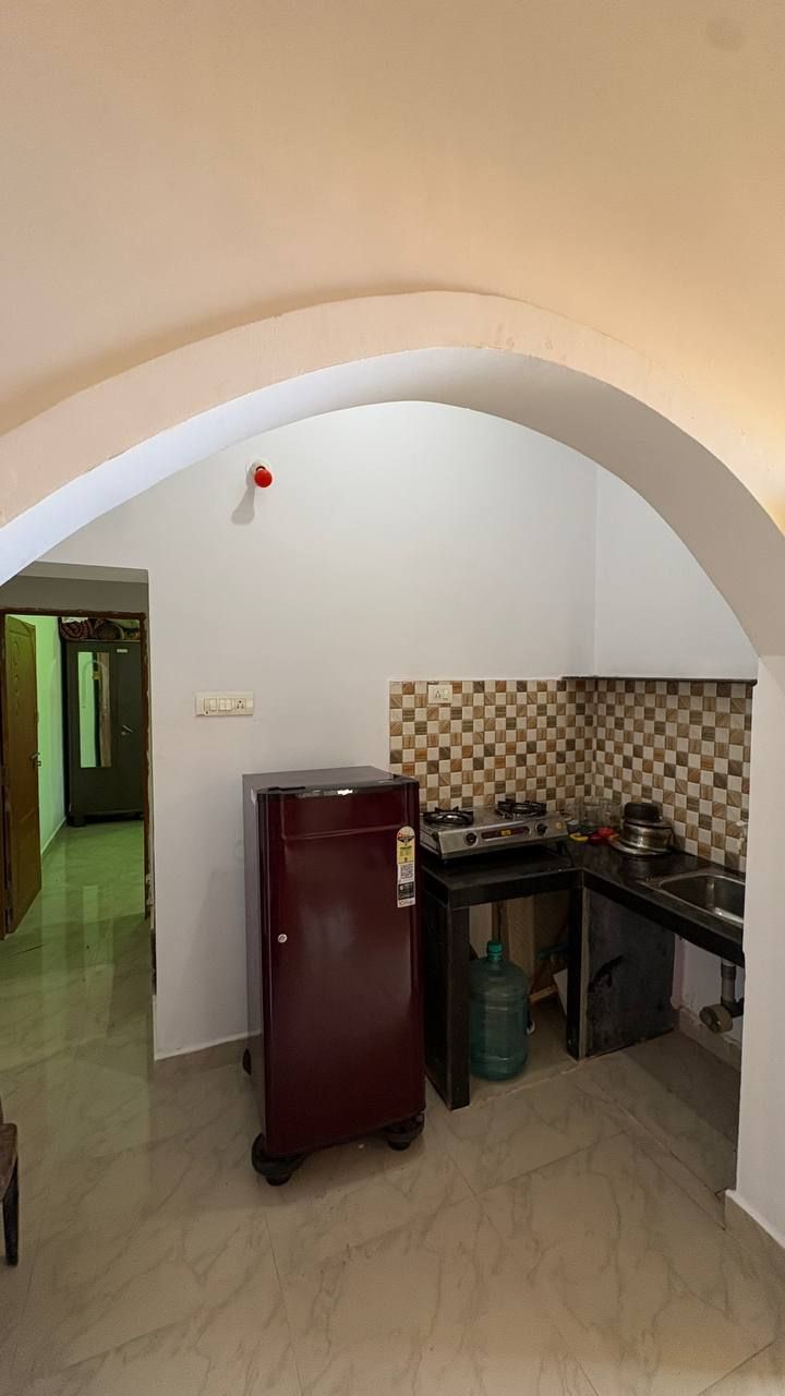 1 BHK, Верхний Мандрем — фото 4