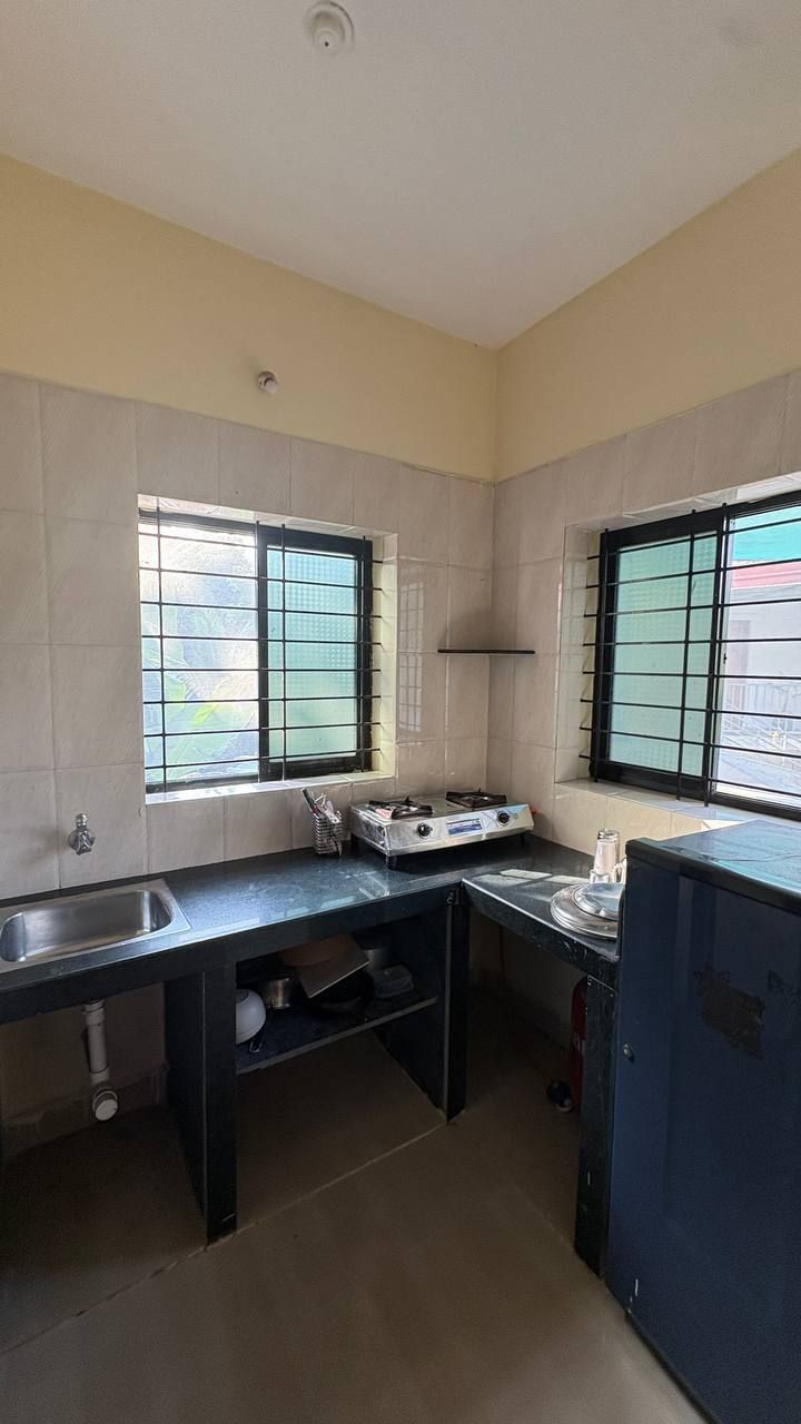 1 BHK, Верхний Мандрем — фото 3