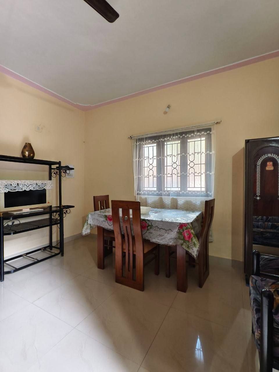 2 BHK, Нижний Мандрем — фото 6