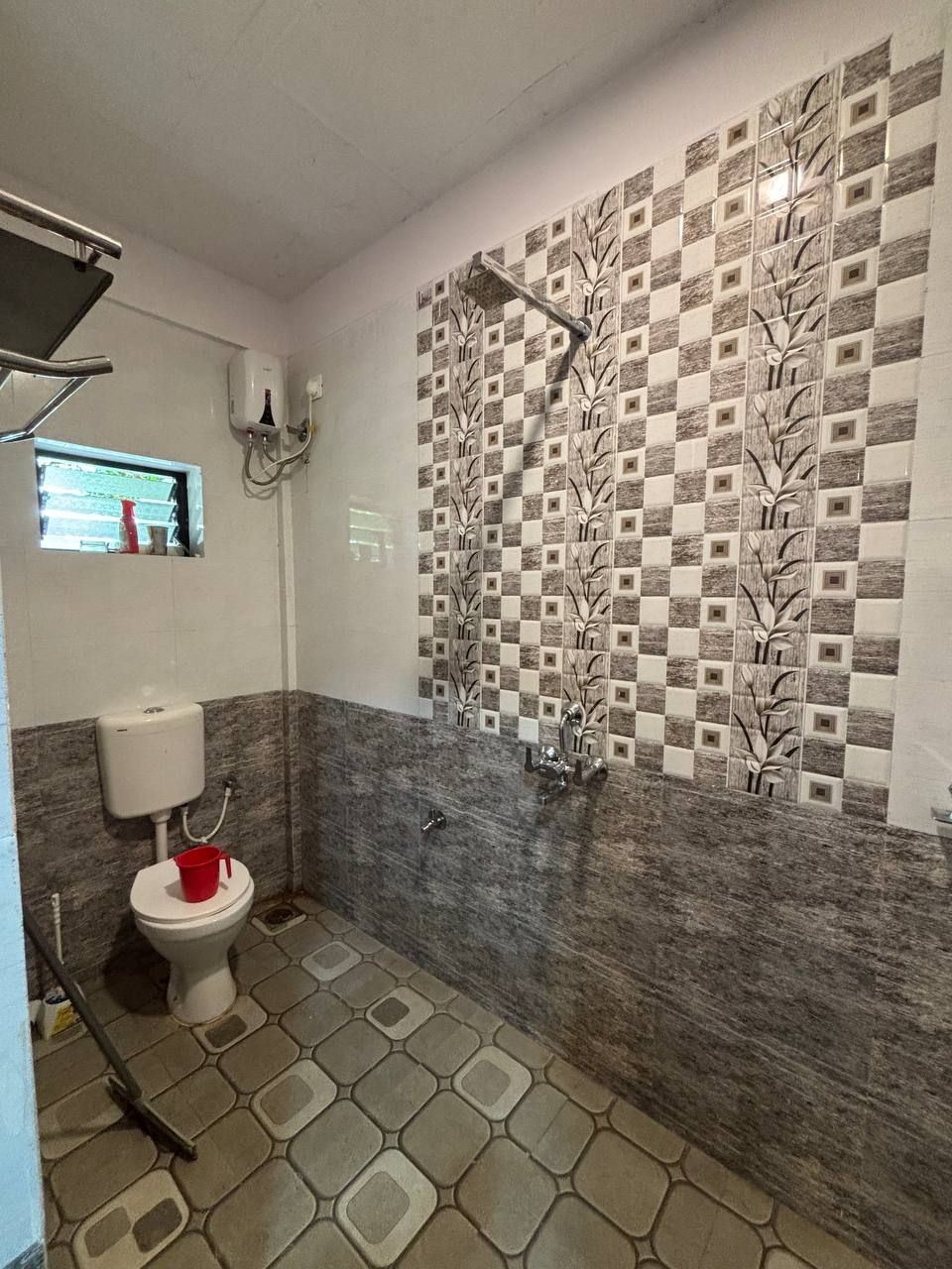 1 BHK, Нижний Мандрем — фото 3