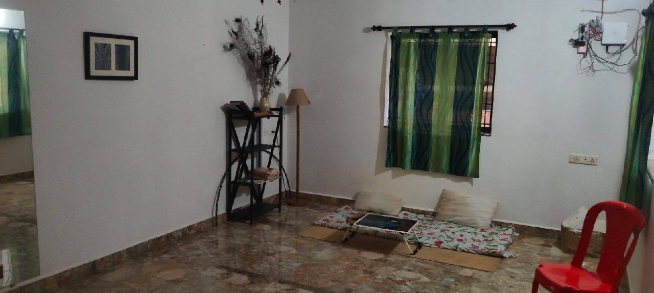 2 BHK, Нижний Мандрем — фото 2