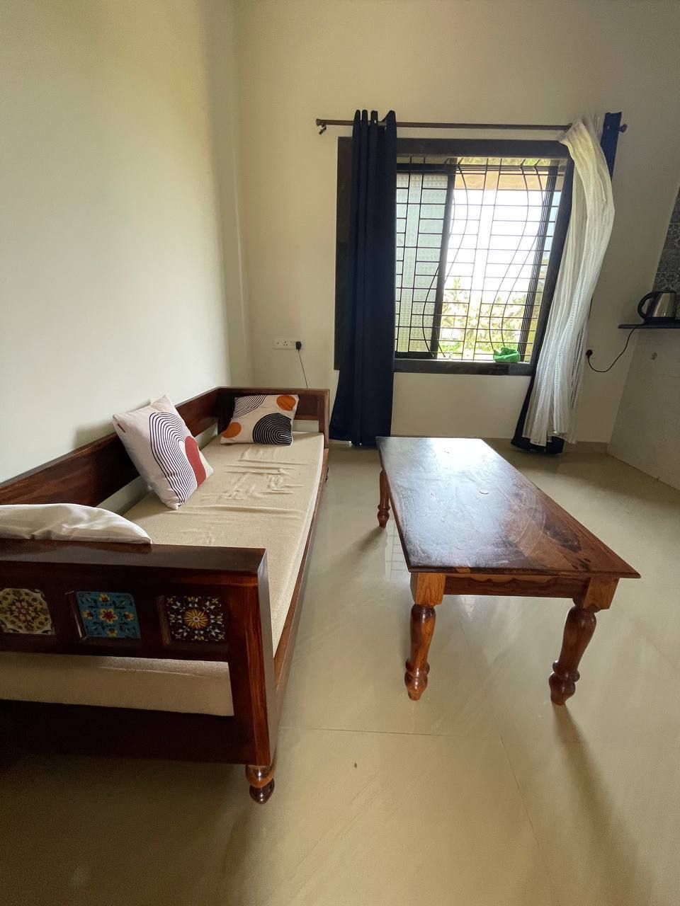 1 BHK, Морджим — фото 3