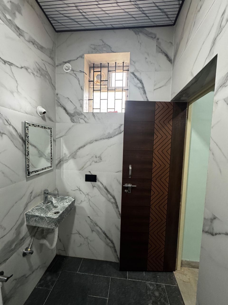 1 BHK — фото 4