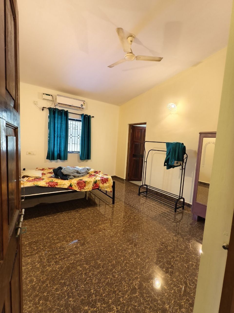 1 BHK, Нижний Мандрем — фото 3