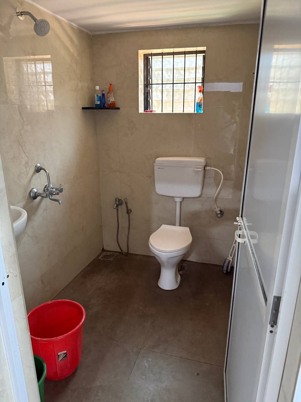 2 BHK, Морджим — фото 6
