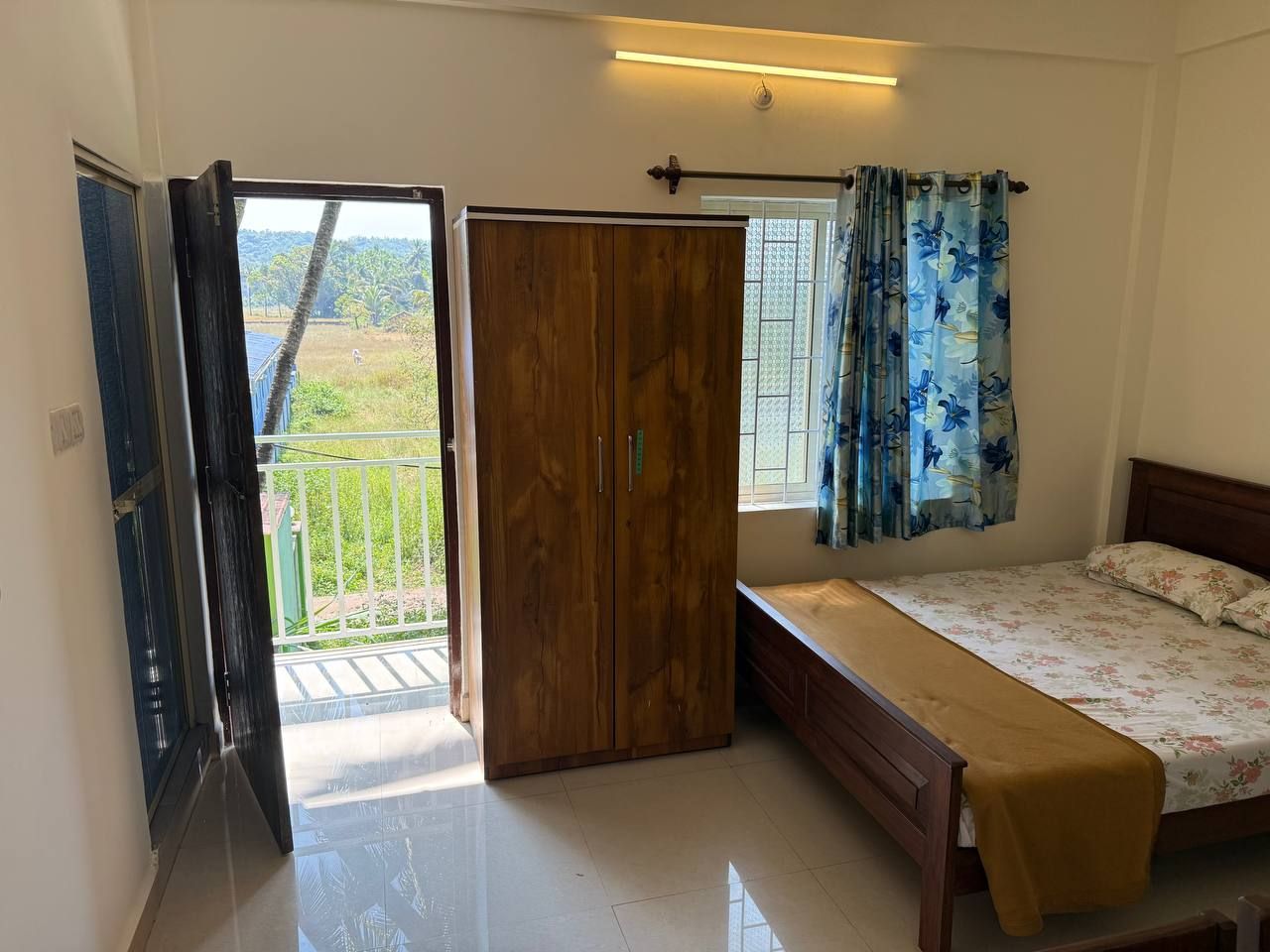 1 BHK, Нижний Мандрем — фото 2