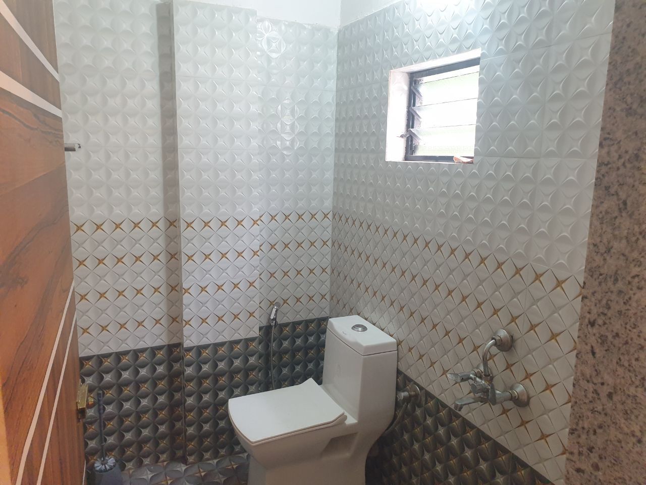 1 BHK, Нижний Мандрем — фото 4