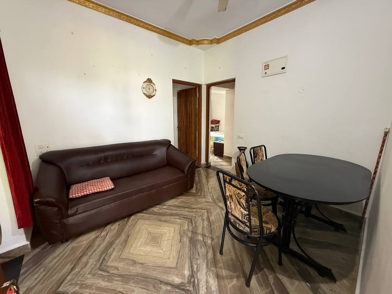 1 BHK, Нижний Мандрем — фото 3