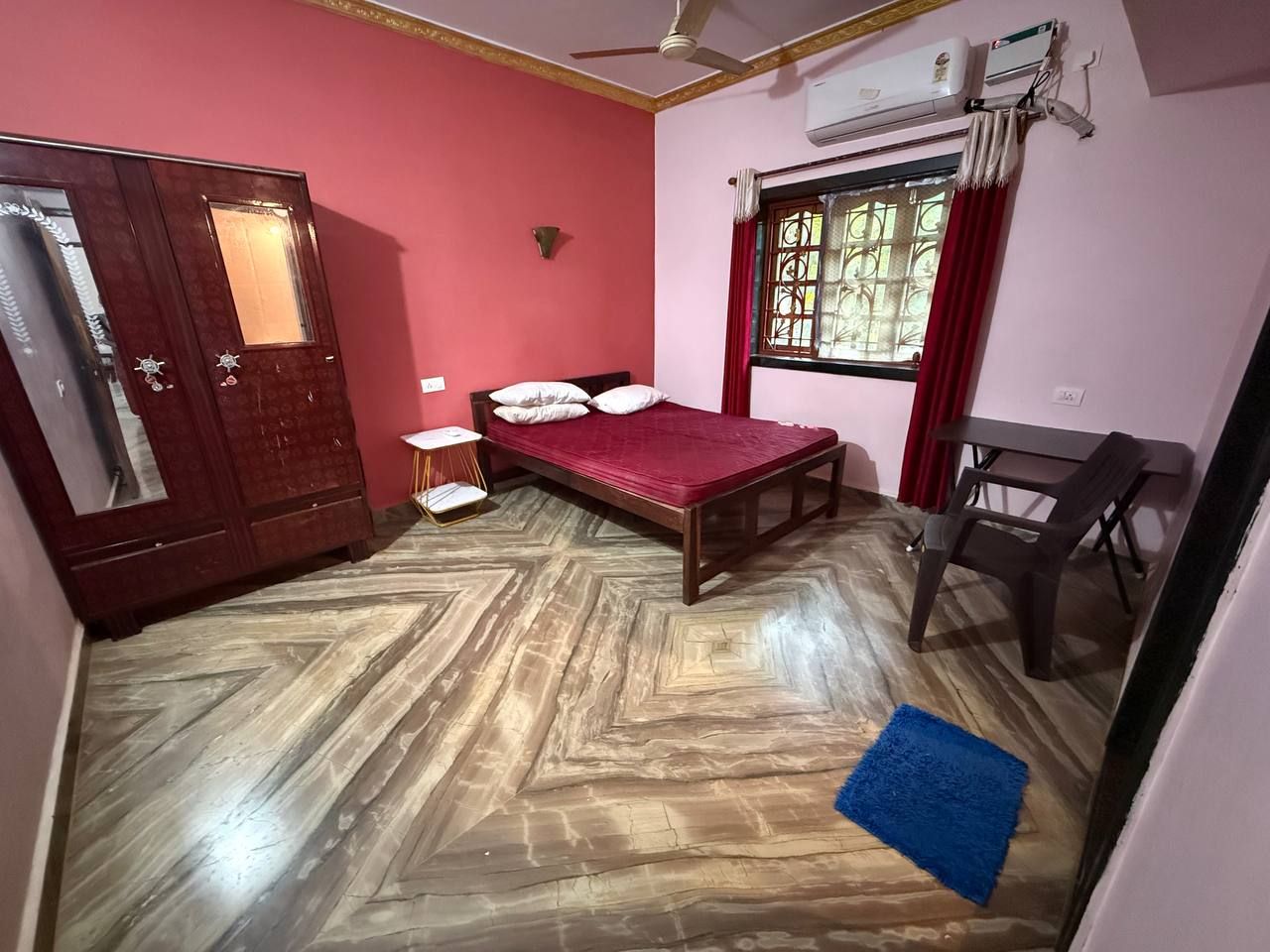 2 BHK, Нижний Мандрем — фото 5