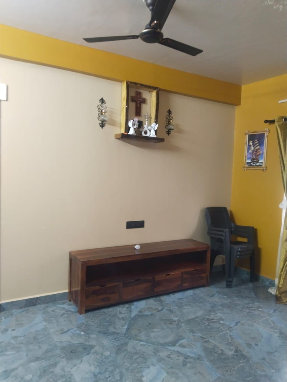 2 BHK, Нижний Мандрем — фото 3