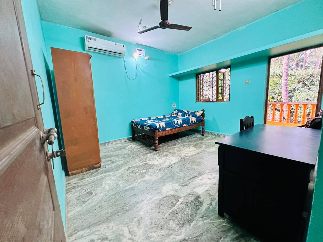 Аренда 1BHK — Морджим