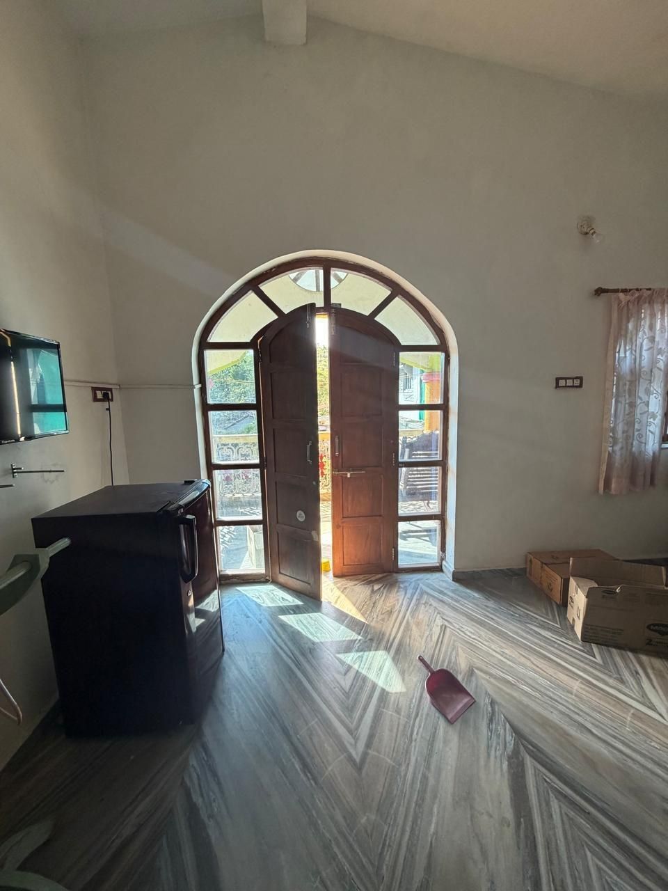 1 BHK, Верхний Мандрем — фото 5