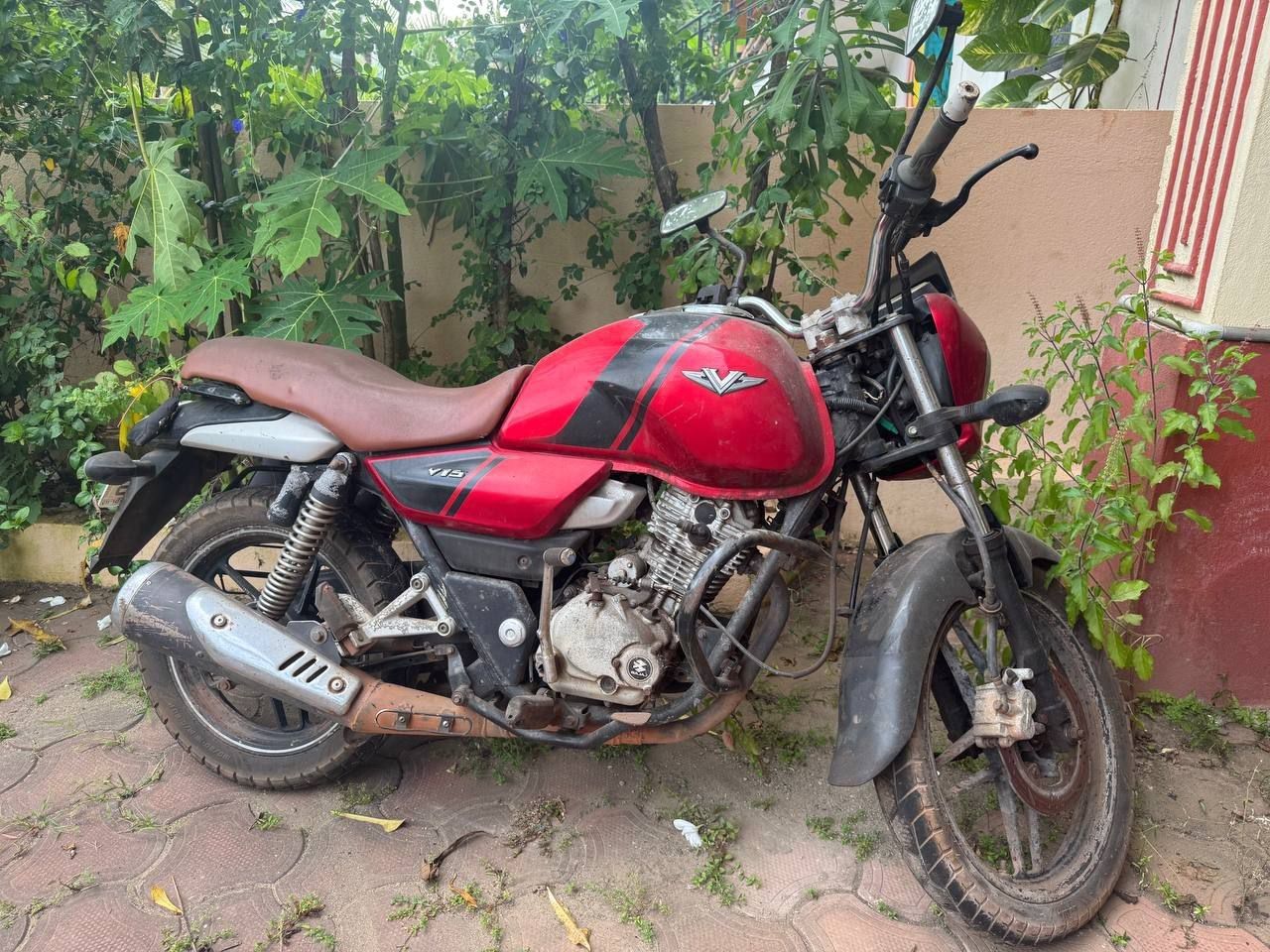 Bajaj Vikram V15 в Гоа
