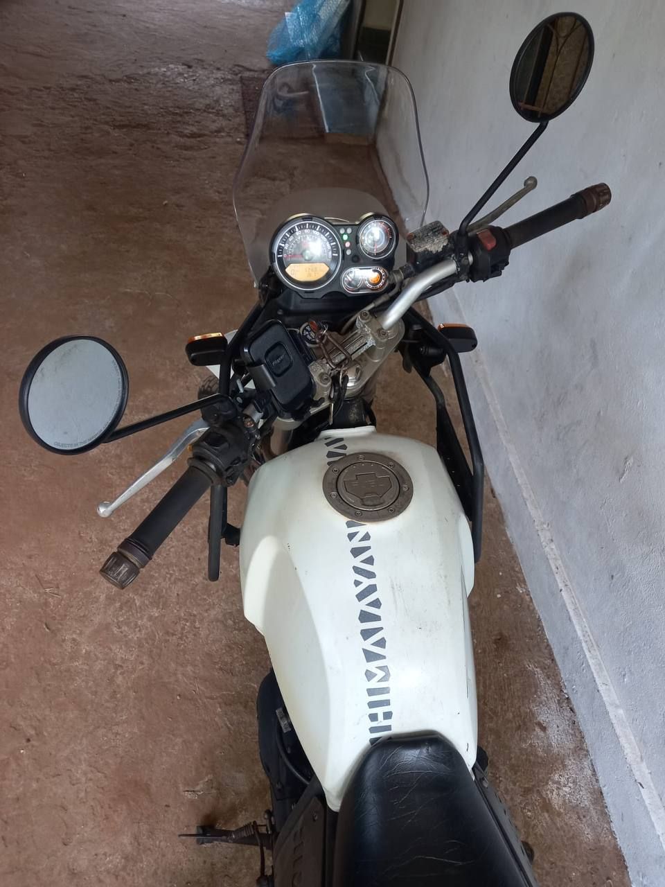 Royal Enfield Himalayan 411 — фото 2