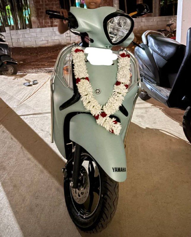 Piaggio Fascino 125 в Гоа