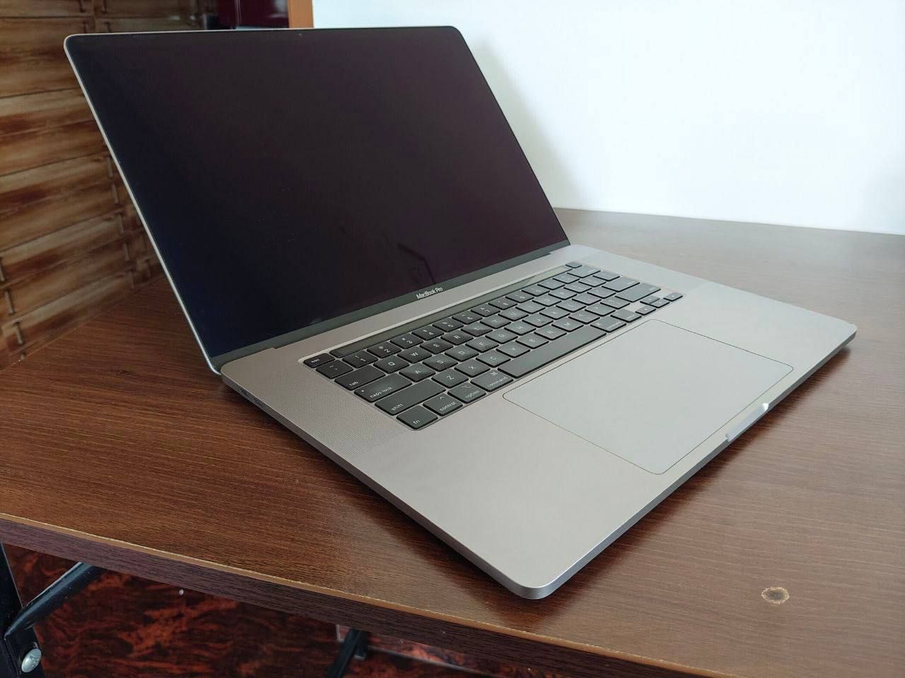 Macbook Pro 16 (2019) — фото 2